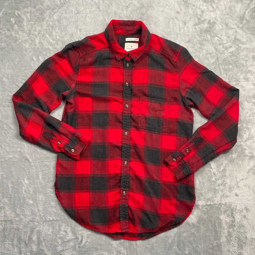 American Eagle Flannel Shirt Women XS Red Black Buffalo Plaid Boyfriend Fit Soft